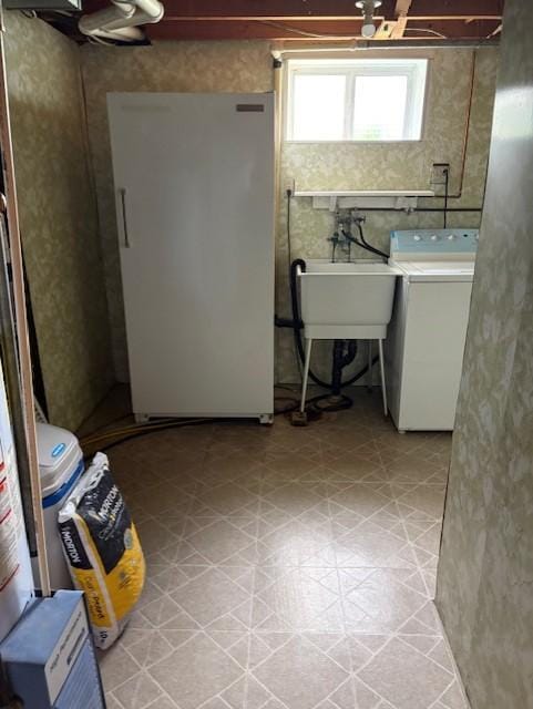 455 113th Ave NW, Coon Rapids, MN 55448 - washroom featuring washer / clothes dryer