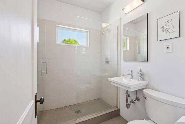 3229 Fremont Ave S, Minneapolis, MN 55408 - full bath featuring toilet and a shower stall