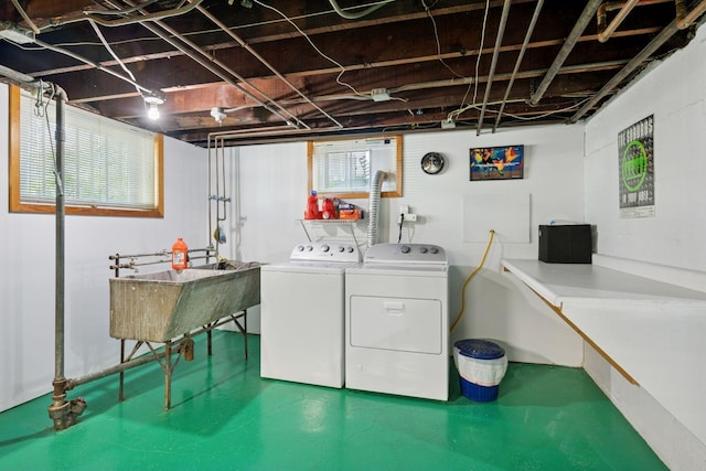 3229 Fremont Ave S, Minneapolis, MN 55408 - laundry area featuring washing machine and dryer