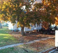 112 2nd St, Kiester, MN 56051 - view of front of house featuring a front yard
