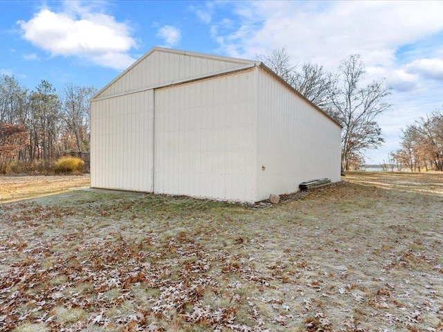 5335 Pine Beach Rd, Brainerd, MN 56401 - view of garage