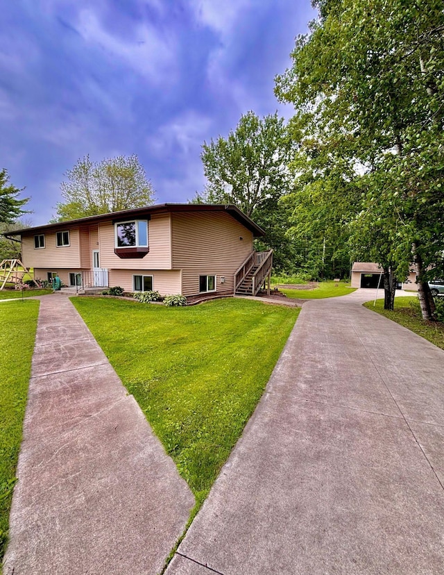 4488 Konieska Rd, Moose Lake, MN 55767 - view of front of property with a front yard and stairway