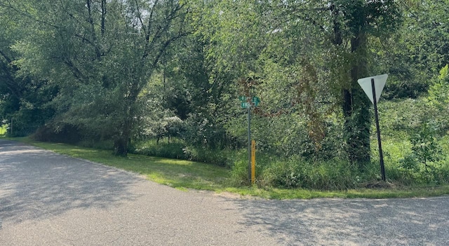 1XXNHICKORYST Linden St, Royalton, MN 56373