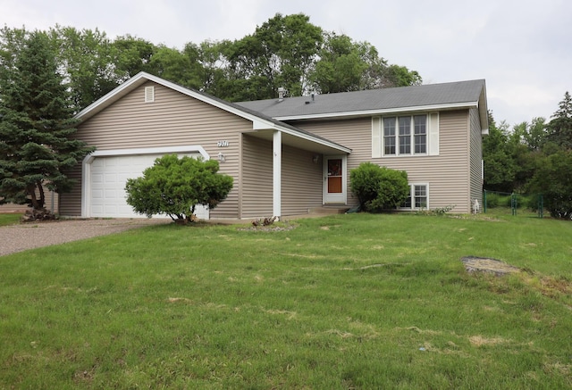 7971 Upper 145th St W, Apple Valley, MN 55124 - view of front of property featuring gravel driveway and a garage
