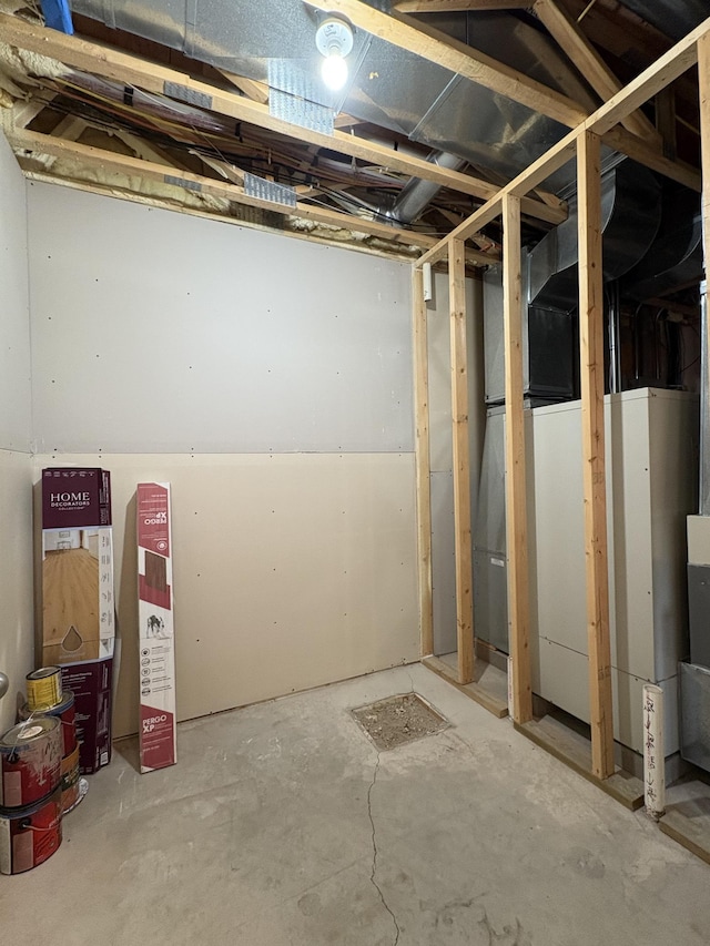 32813 Whispering Springs Loop, Erhard, MN 56534 - view of unfinished below grade area