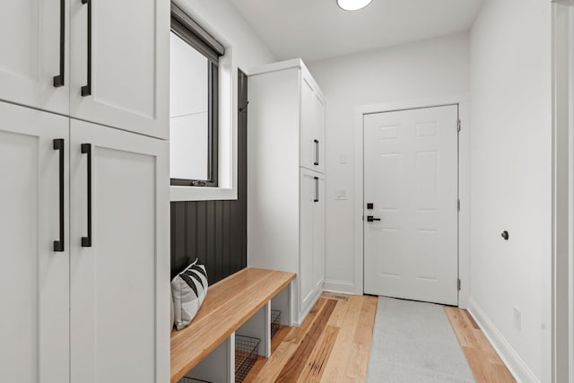 9743 Frontier Ln, Lakeville, MN 55044 - mudroom featuring light wood-type flooring and baseboards