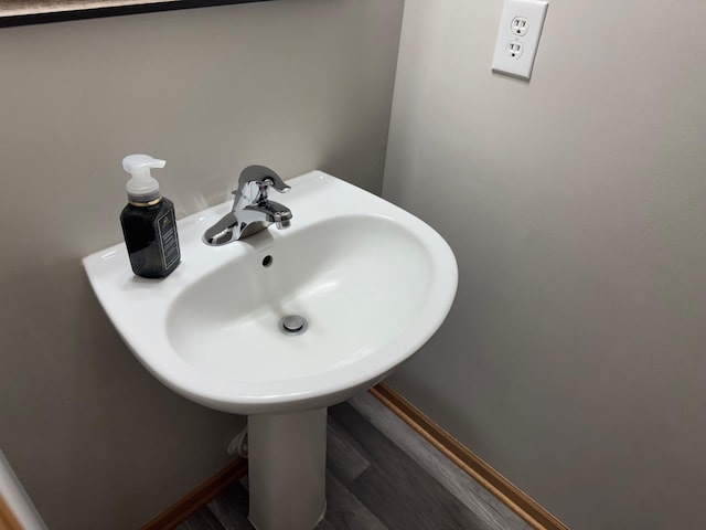 13622 Partridge Cir NW, Andover, MN 55304 - bathroom with wood finished floors