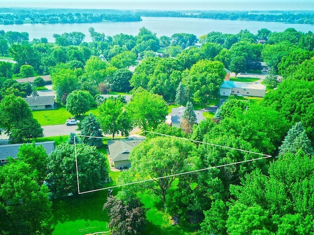 638 Shady Creek Cir, Winsted, MN 55395 - view of property location featuring a nearby body of water and property parcel outlined