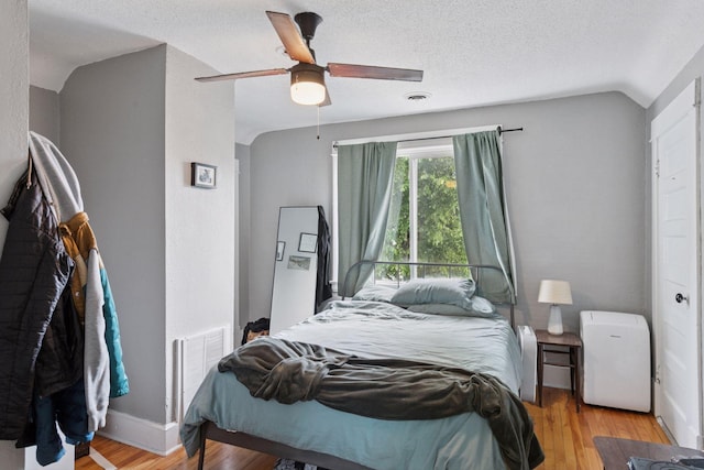 479 Michigan St, Saint Paul, MN 55102 - photo 20