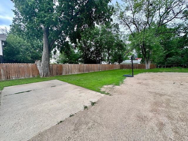 506 Marshall St, Marshall, MN 56258 - view of yard featuring a patio
