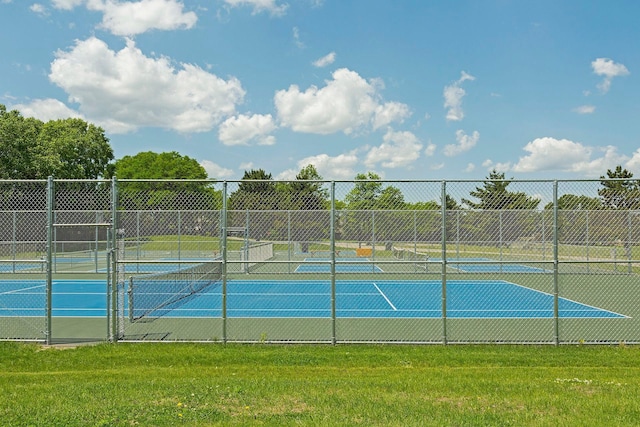 10481 Bluff Rd, Eden Prairie, MN 55347 - view of tennis court