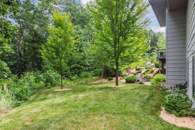 13390 26th St N, West Lakeland Twp, MN 55082 - view of grassy yard featuring stairway