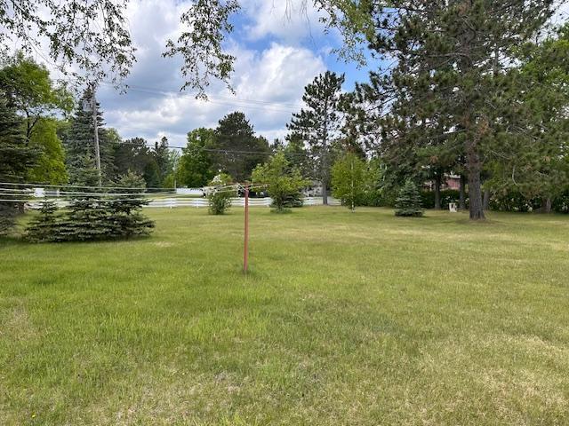 21 Glen Cir, Babbitt, MN 55706 - view of green lawn