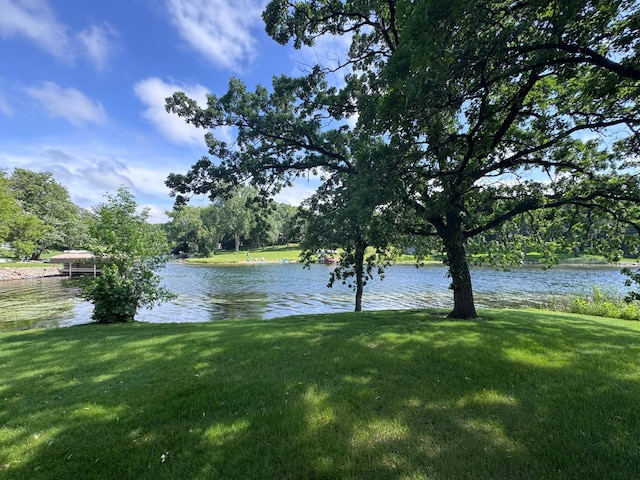 2814 Lakeview Dr, Fergus Falls, MN 56537 - water view