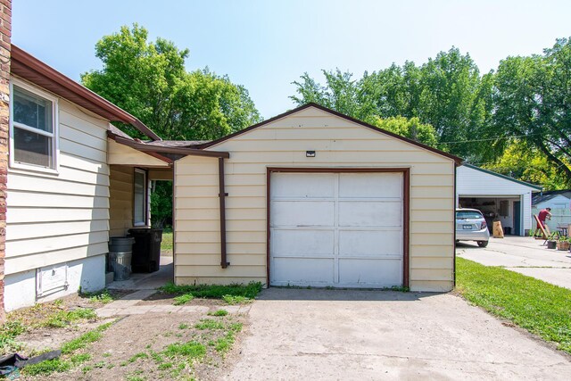 318 12th St N, Moorhead, MN 56560 - photo 5