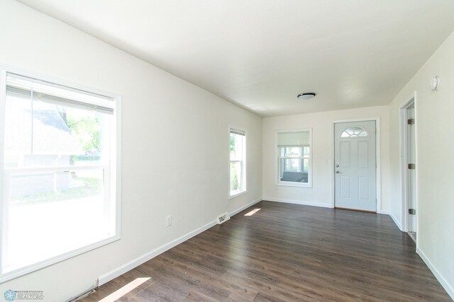 318 12th St N, Moorhead, MN 56560 - photo 7