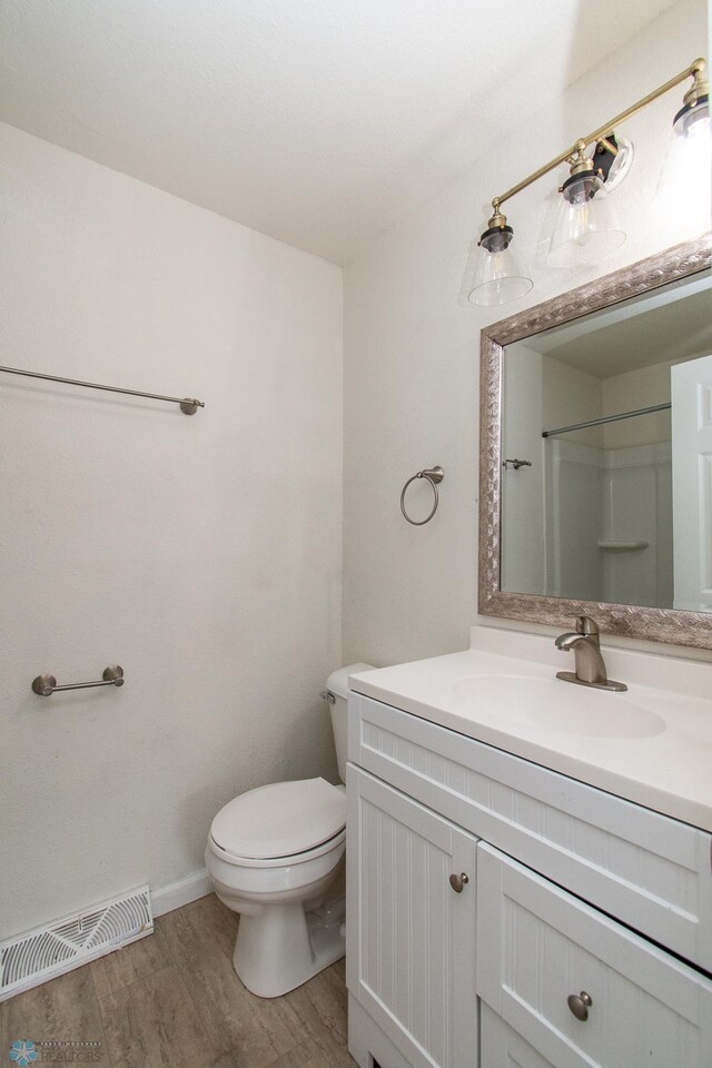 318 12th St N, Moorhead, MN 56560 - photo 23