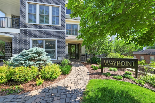 415 Indian Mound St Unit 203, Wayzata, MN 55391 - photo 1
