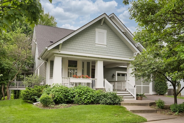 3543 Eben Way, Stillwater, MN 55082 - view of front facade featuring covered porch, a front lawn, and roof with shingles