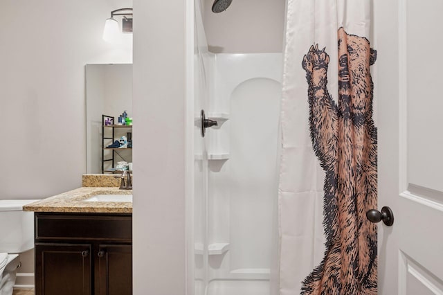 17552 57th St NE, Otsego, MN 55374 - bathroom featuring a shower with shower curtain and vanity