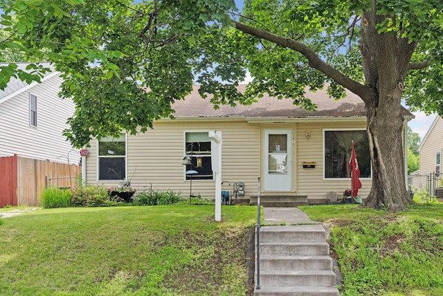 3810 Regent Ave N, Robbinsdale, MN 55422 - view of front facade with entry steps