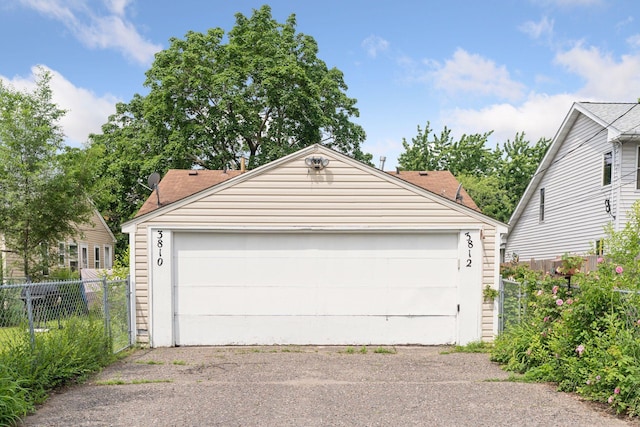 3810 Regent Ave N, Robbinsdale, MN 55422 - view of detached garage