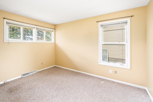 1229 Arrowhead Rd, Duluth, MN 55811 - unfurnished room featuring carpet and baseboards