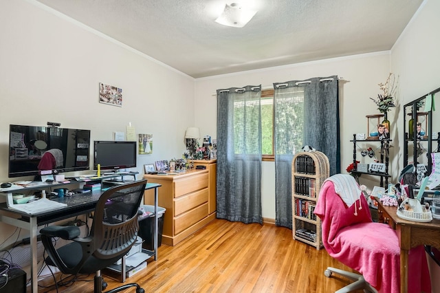 2226 S Ave E, North Saint Paul, MN 55109 - office space with crown molding and light wood-type flooring