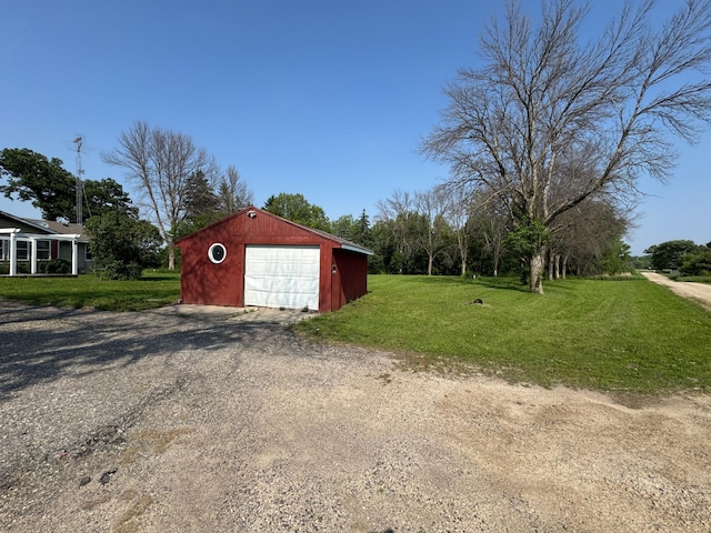 16005 Sherwood Trl, Minneola Twp, MN 55992 - detached garage with driveway