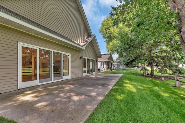 332 Waite Ave S, Saint Cloud, MN 56301 - view of green lawn with a patio