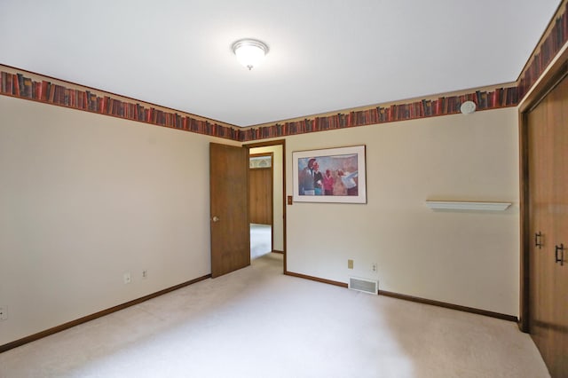 930 Minekahda Pl, Owatonna, MN 55060 - carpeted empty room featuring baseboards
