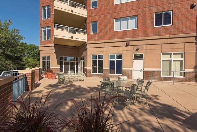 8301 Creekside Cir Unit 570, Bloomington, MN 55437 - photo 49