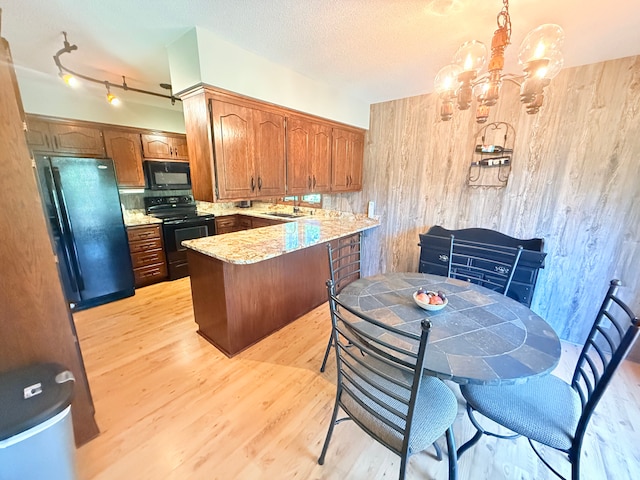 7829 Lois Ln, Circle Pines, MN 55014 - photo 5