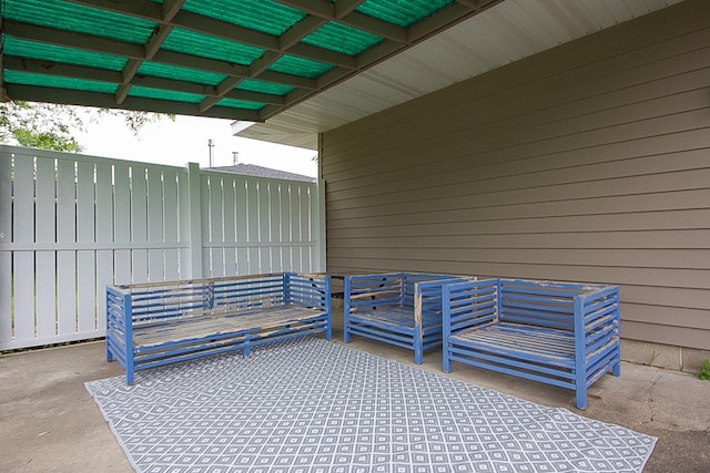 905 24th Ave N, Saint Cloud, MN 56303 - view of patio featuring an outdoor hangout area