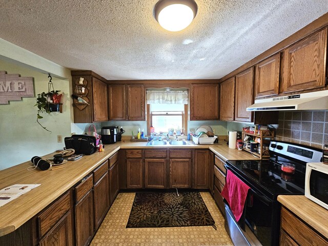 523 Vernon Ave, Fergus Falls, MN 56537 - photo 3