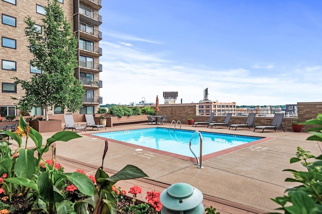 66 9th St E Unit 1806, Saint Paul, MN 55101 - community pool featuring a patio area