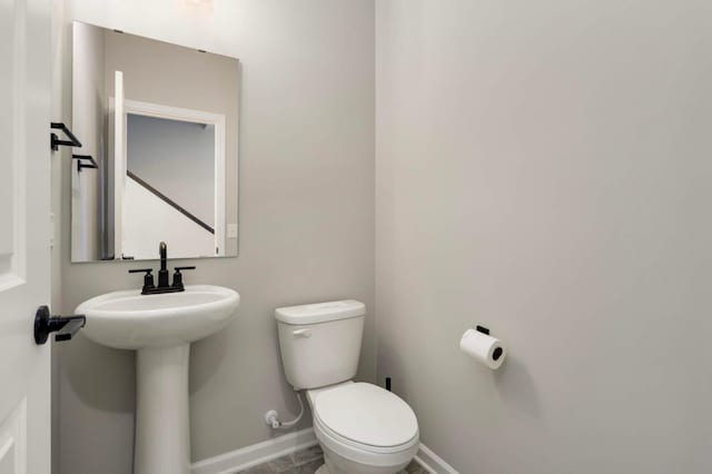17983 Giants Way, Lakeville, MN 55044 - half bath featuring toilet and baseboards