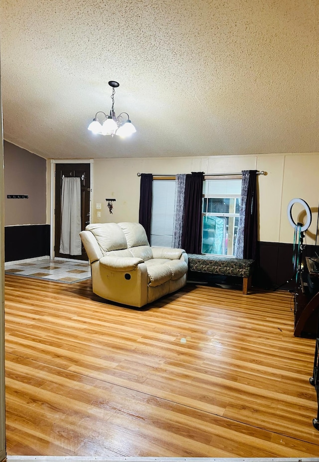 4644 Prior Cir, Arden Hills, MN 55112 - photo 9