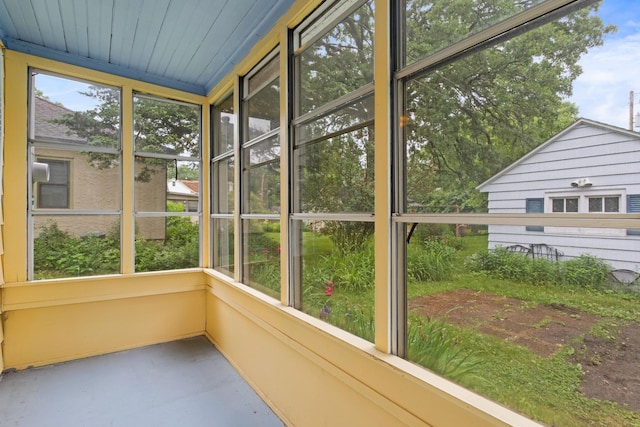 332 Riverside Dr NE, Saint Cloud, MN 56304 - view of unfurnished sunroom
