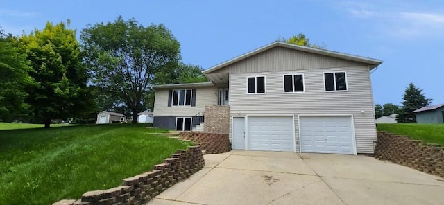 805 Louis Ave, Jackson, MN 56143 - photo 1