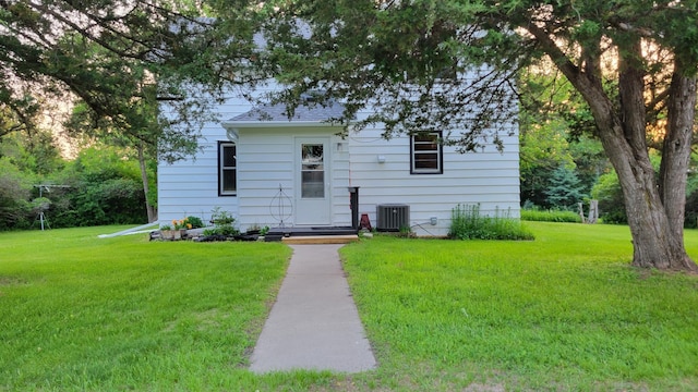 112 240th St N, Eglon Twp, MN 56549 - bungalow-style home with a front yard