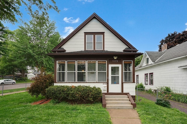 1173 Matilda St, Saint Paul, MN 55117 - view of front of house