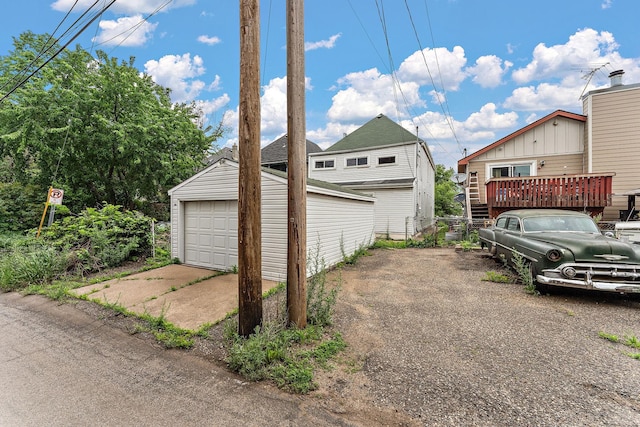 984 Iglehart Ave, Saint Paul, MN 55104 - view of detached garage