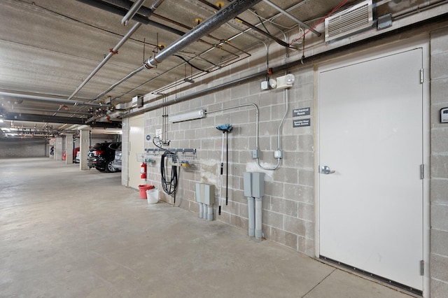 9165 Comstock Ln N Unit 106, Maple Grove, MN 55311 - garage with concrete block wall