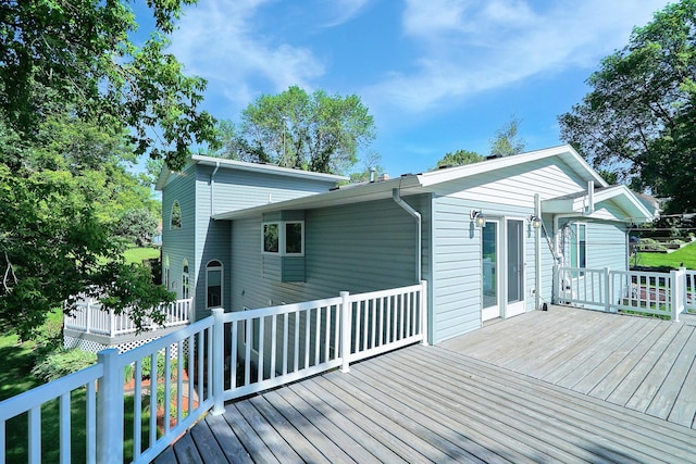 108 1st St, Kenyon, MN 55946 - view of wooden terrace