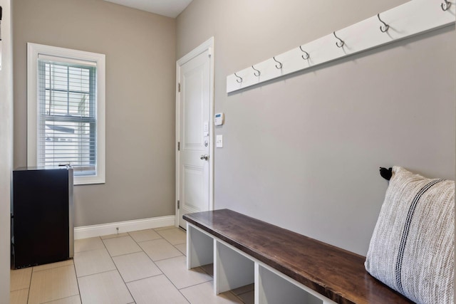 3365 Osgood Way N, Baytown Twp, MN 55082 - mudroom featuring light tile patterned floors and baseboards