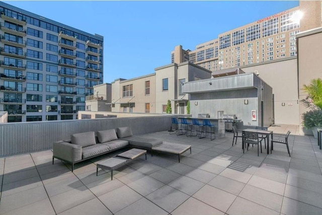 521 7th St Unit 420, Minneapolis, MN 55415 - view of patio featuring an outdoor living space