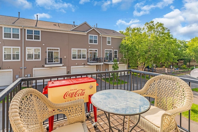 4107 Scott Ave N, Robbinsdale, MN 55422 - view of balcony