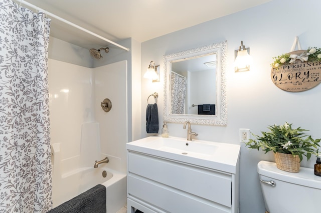 25 Conway Ct SE, Rochester Twp, MN 55904 - full bathroom featuring vanity and shower / tub combo with curtain