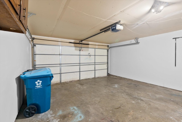 25634 3rd St W, Zimmerman, MN 55398 - garage featuring a garage door opener